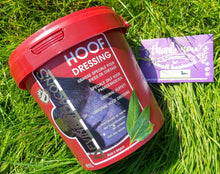 Load image into Gallery viewer, Kevin Bacon's Hoof Dressing (1 litre)