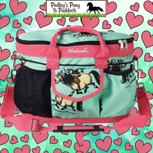 Load image into Gallery viewer, Hy Thelwell Grooming Bag