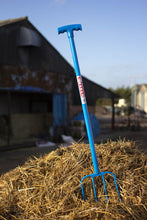 Load image into Gallery viewer, Red Gorilla Manure Fork