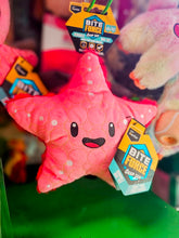 Load image into Gallery viewer, BiteForce Deep Sea Starfish Dog Toy