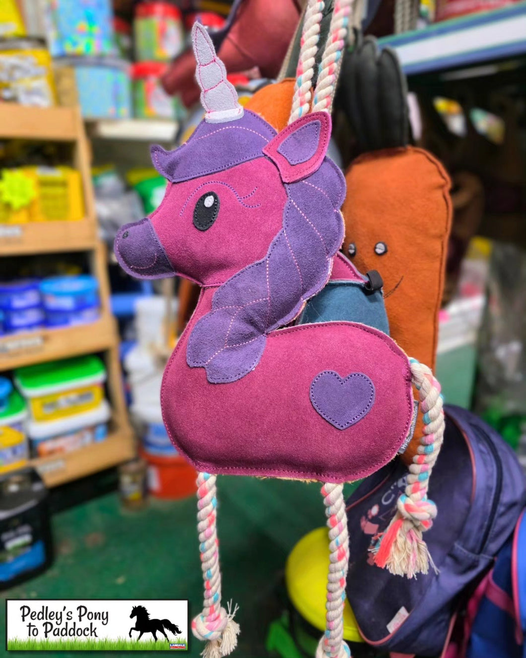 Sparkle the Unicorn Stable Toy