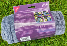 Load image into Gallery viewer, Henry Wag Equine Microfibre Glove Towel