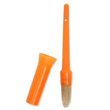 Load image into Gallery viewer, Perry Equestrian Hoof Oil Brush &amp; Holder